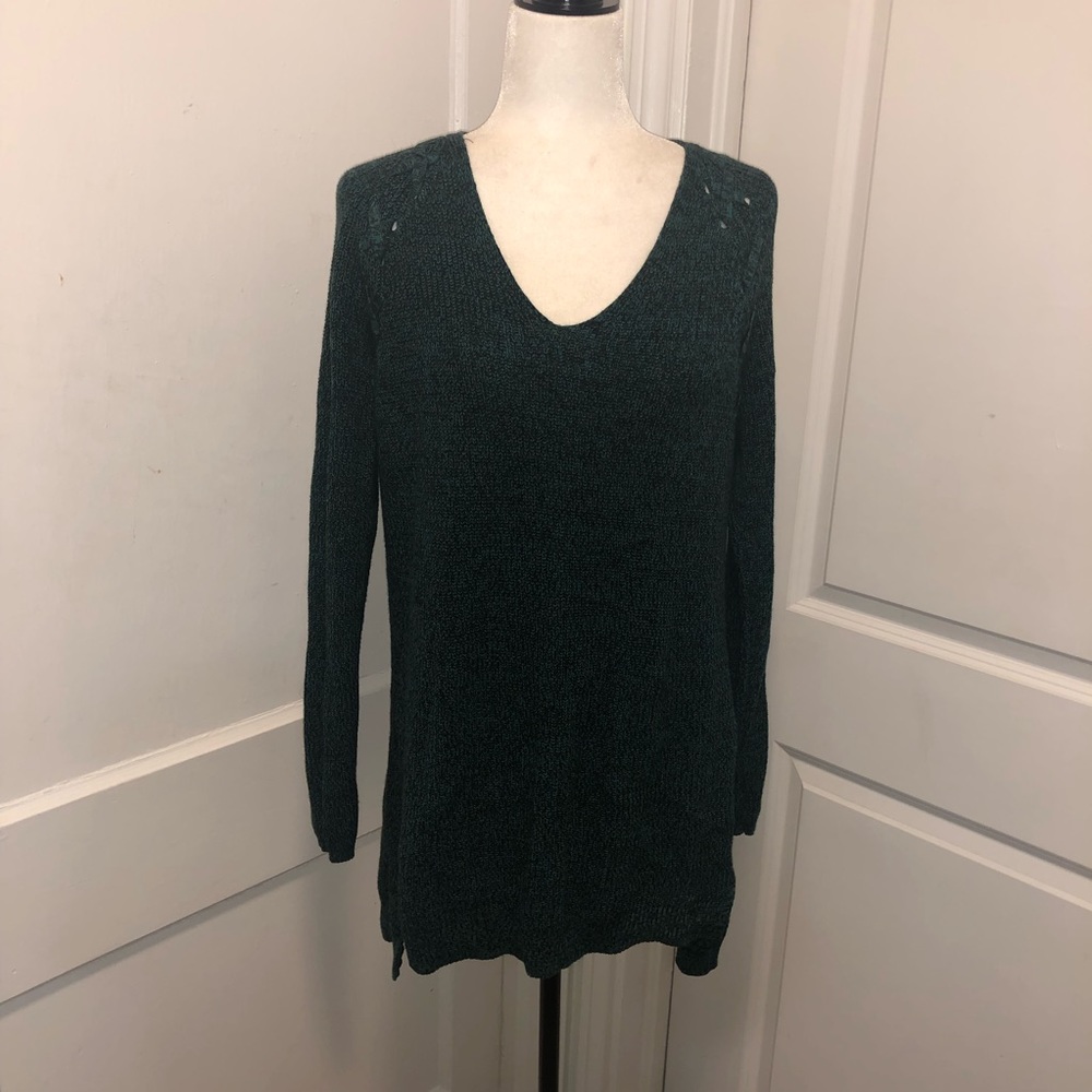 A.n.a. Ladies knitted sweater size medium